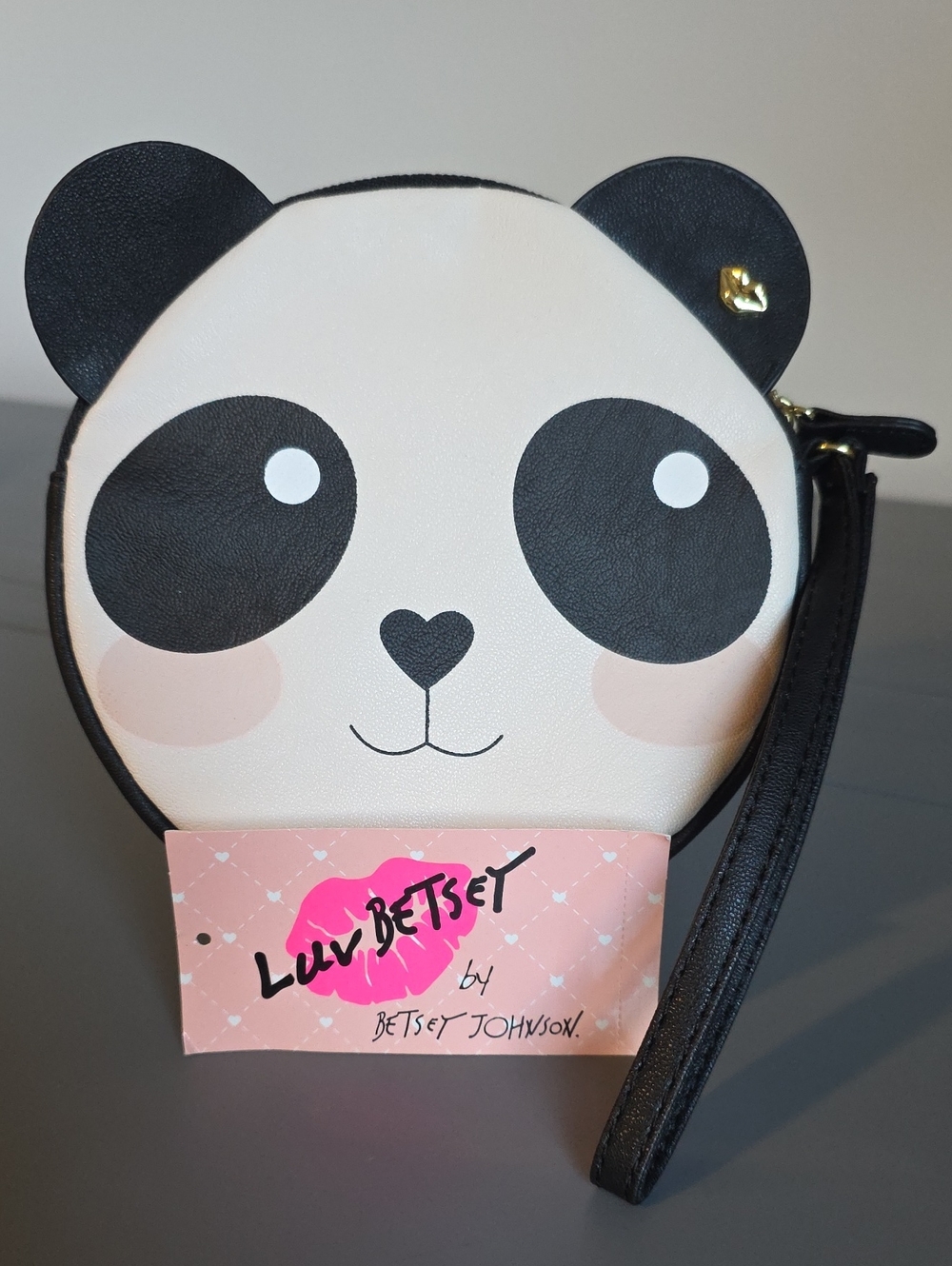 BETSEY JOHNSON NWT Luv Betsey Wristlet